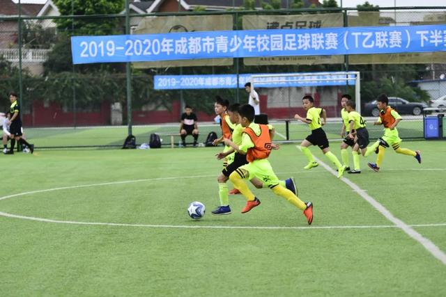 海港惨败过后或收回成命？贺惯有望留队未敲定北上